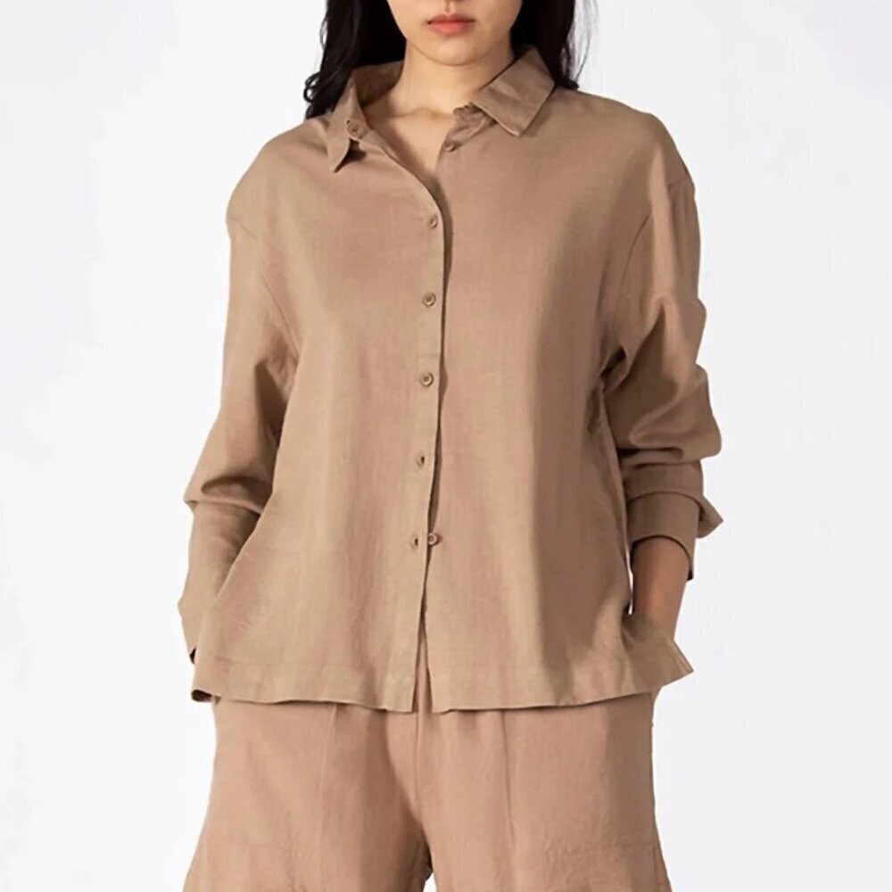 Black Tape Women's Size Large Beige / Tan Button-Down Blouse / Shirt NWT - Picture 1 of 6